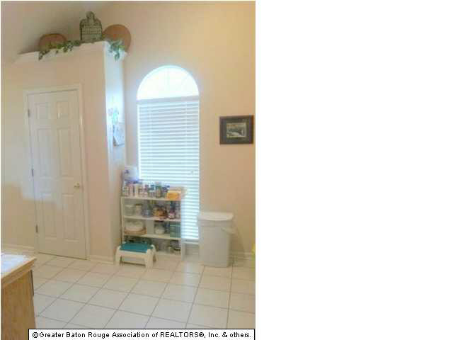 16038 Somersby Avenue Baton Rouge, LA 70817 - Photo 10 of 24