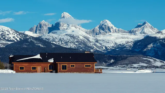 $1,395,000 | 4660 Pale Morning Drive, Tetonia, ID 83452