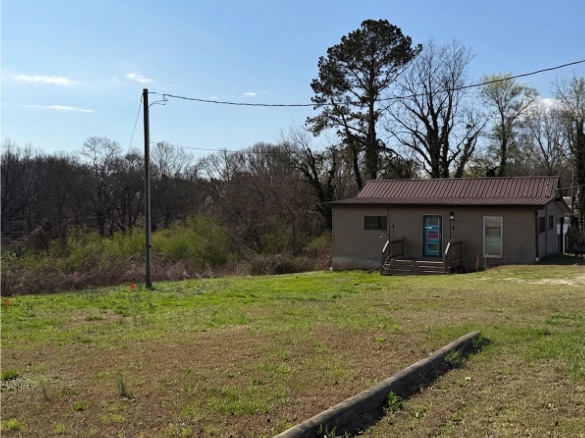707 South Spring Street Walhalla, SC 29691 - Photo 3 of 20 This charming property features a metal roof and a welcoming porch.