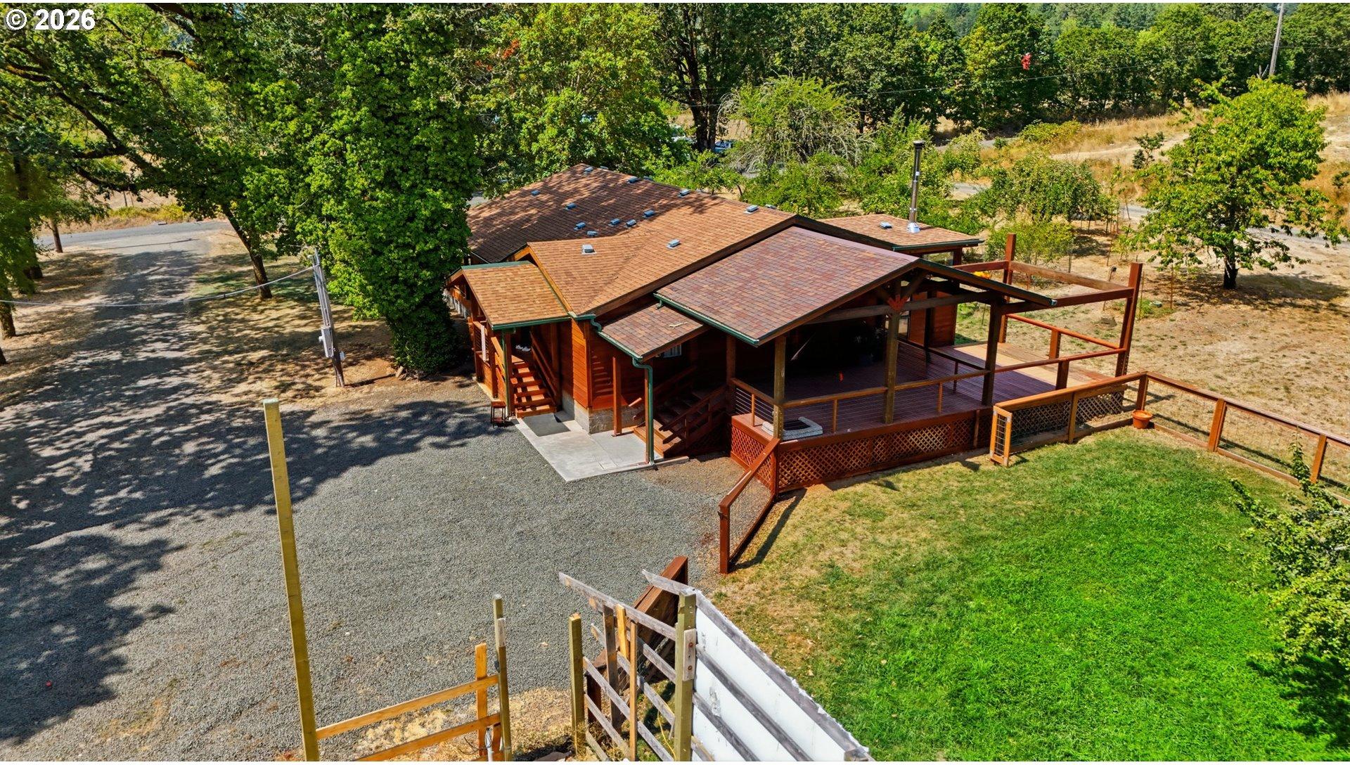 4440 Palmer Road Dallas, OR 97338 - Photo 4 of 48 Gallery Image 4