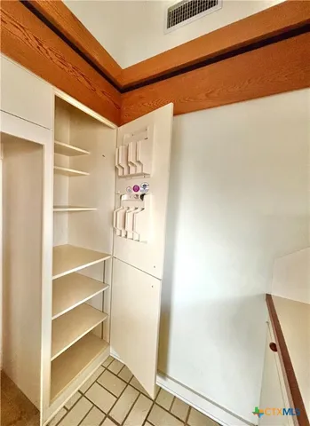 a hallway with closet