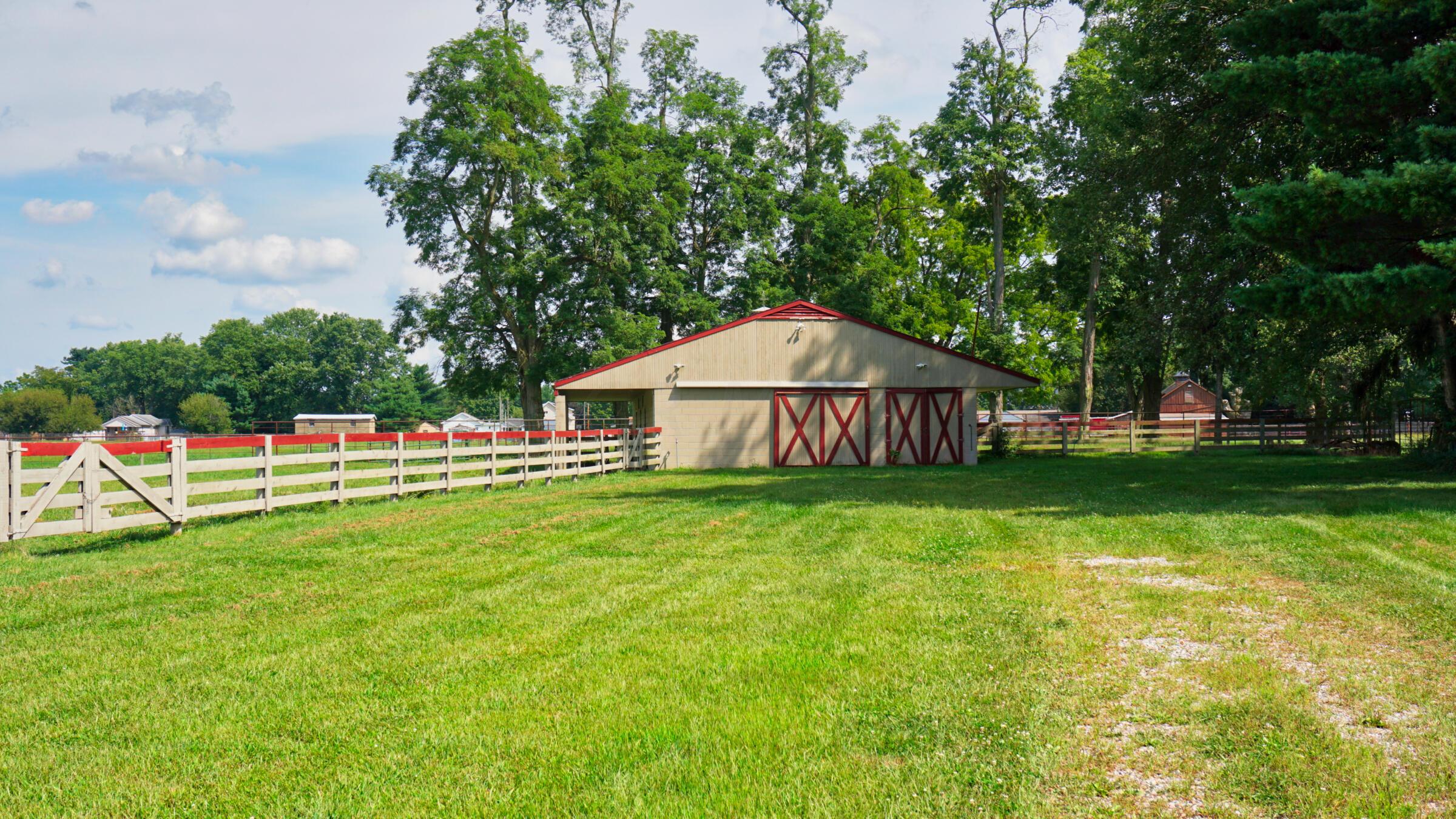 1865 Newark Road Zanesville, OH 43701 - Photo 101 of 103