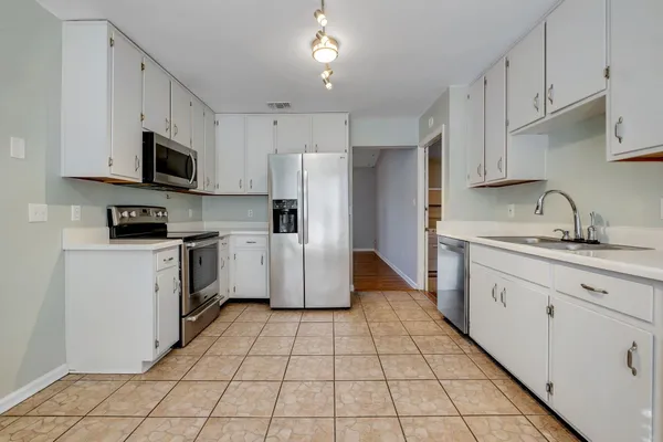 $245,000 | 810 Alliegood Avenue, Tallahassee, FL 32303