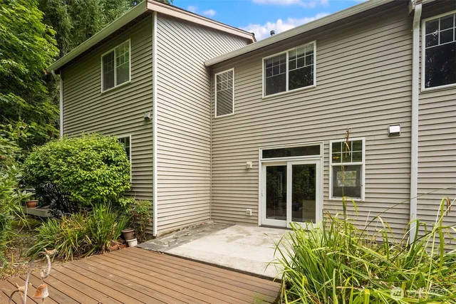 a view of a backyard of a house