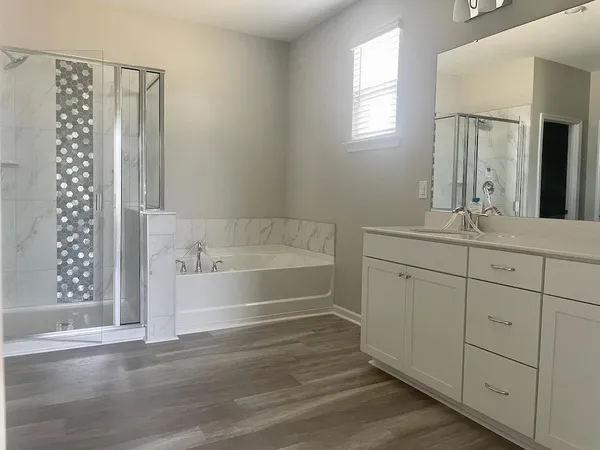 $1,950 | 152 John Stark Drive, Fuquay-Varina, NC 27526