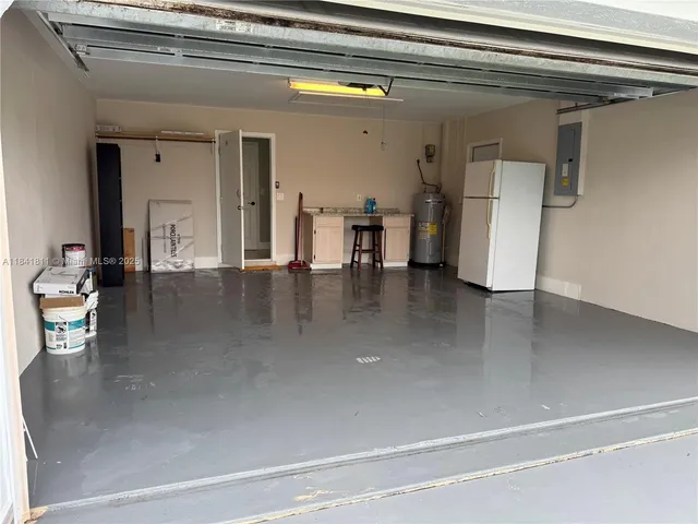 $2,300 | 1520 Southeast 20th Court, Unit 1520, Cape Coral, FL 33990