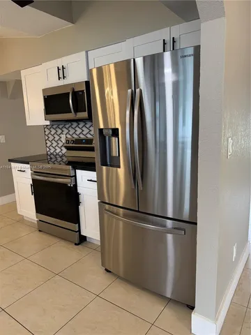 $2,300 | 1520 Southeast 20th Court, Unit 1520, Cape Coral, FL 33990