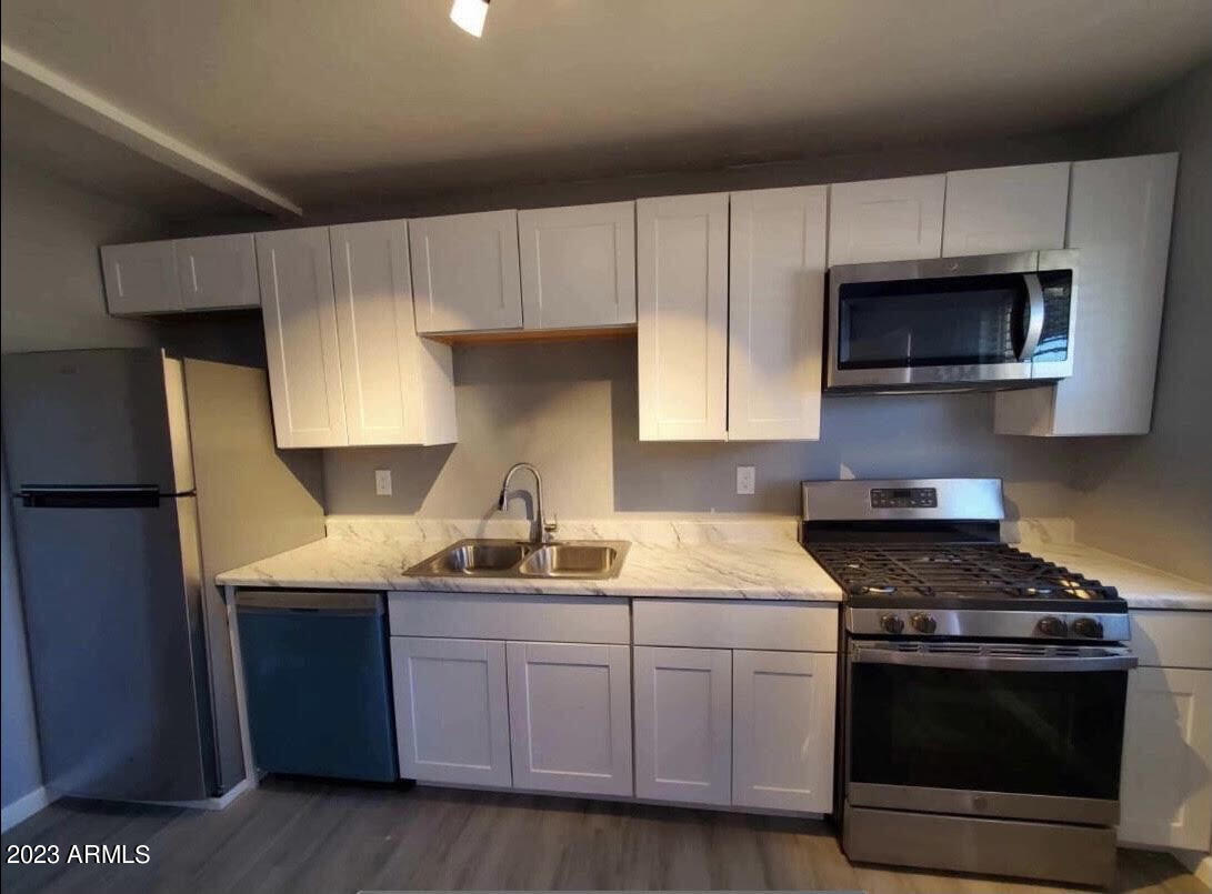 513 East Hatcher Road Phoenix, AZ 85020 - Photo 7 of 15 Hatcher 4 (1)