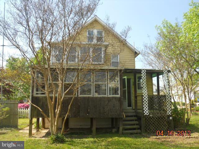 3320 Rueckert Avenue Baltimore, MD 21214 - Photo 2 of 13 Exterior (Rear)