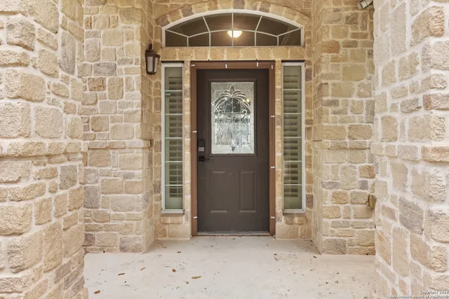 $500,000 | 3339 Harvest Hills Boulevard, Marion, TX 78124