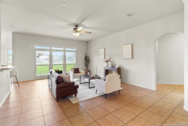 $500,000 | 3339 Harvest Hills Boulevard, Marion, TX 78124