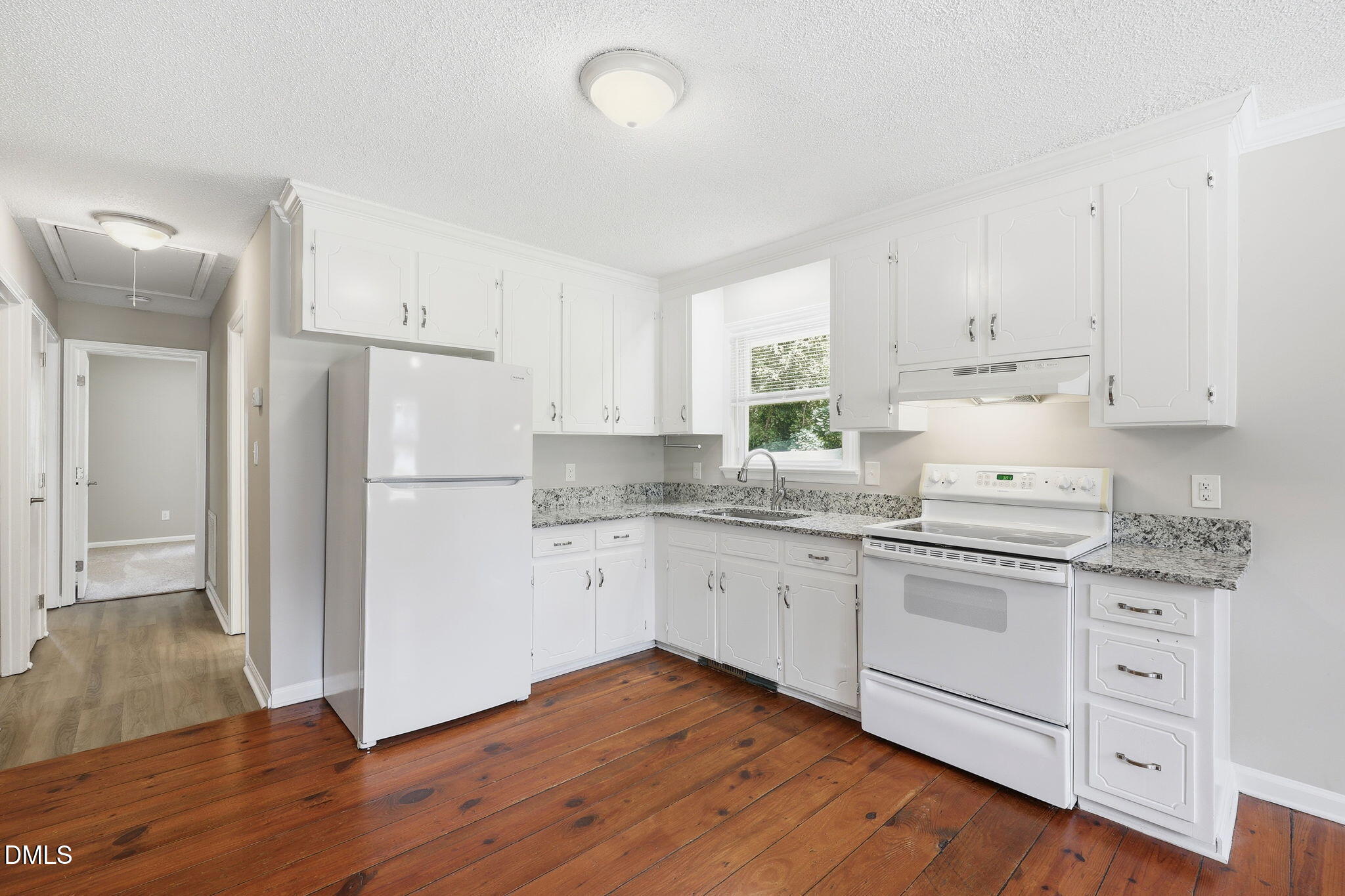 11291 Old Stage Road Willow Spring, NC 27592 - Photo 5 of 16 OldStage11291i