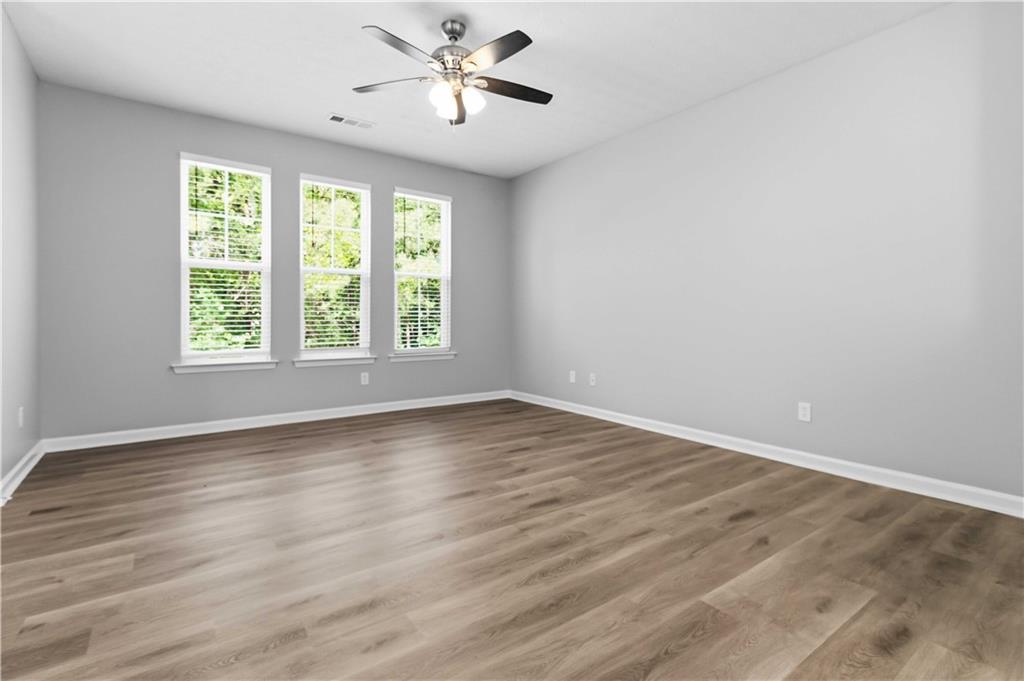 4697 Highpoint Lane Atlanta, GA 30349 - Photo 12 of 32
