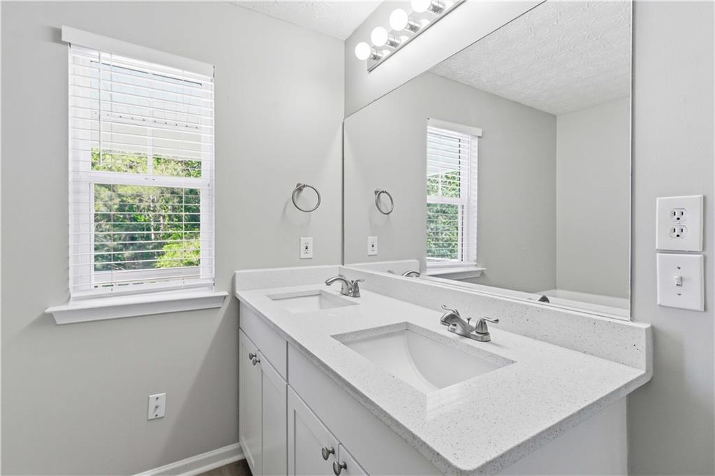 4697 Highpoint Lane Atlanta, GA 30349 - Photo 24 of 32