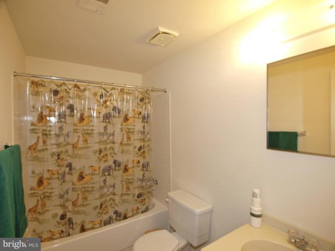 10737 Lester Street Silver Spring, MD 20902 - Photo 1 of 21 Bathroom 2