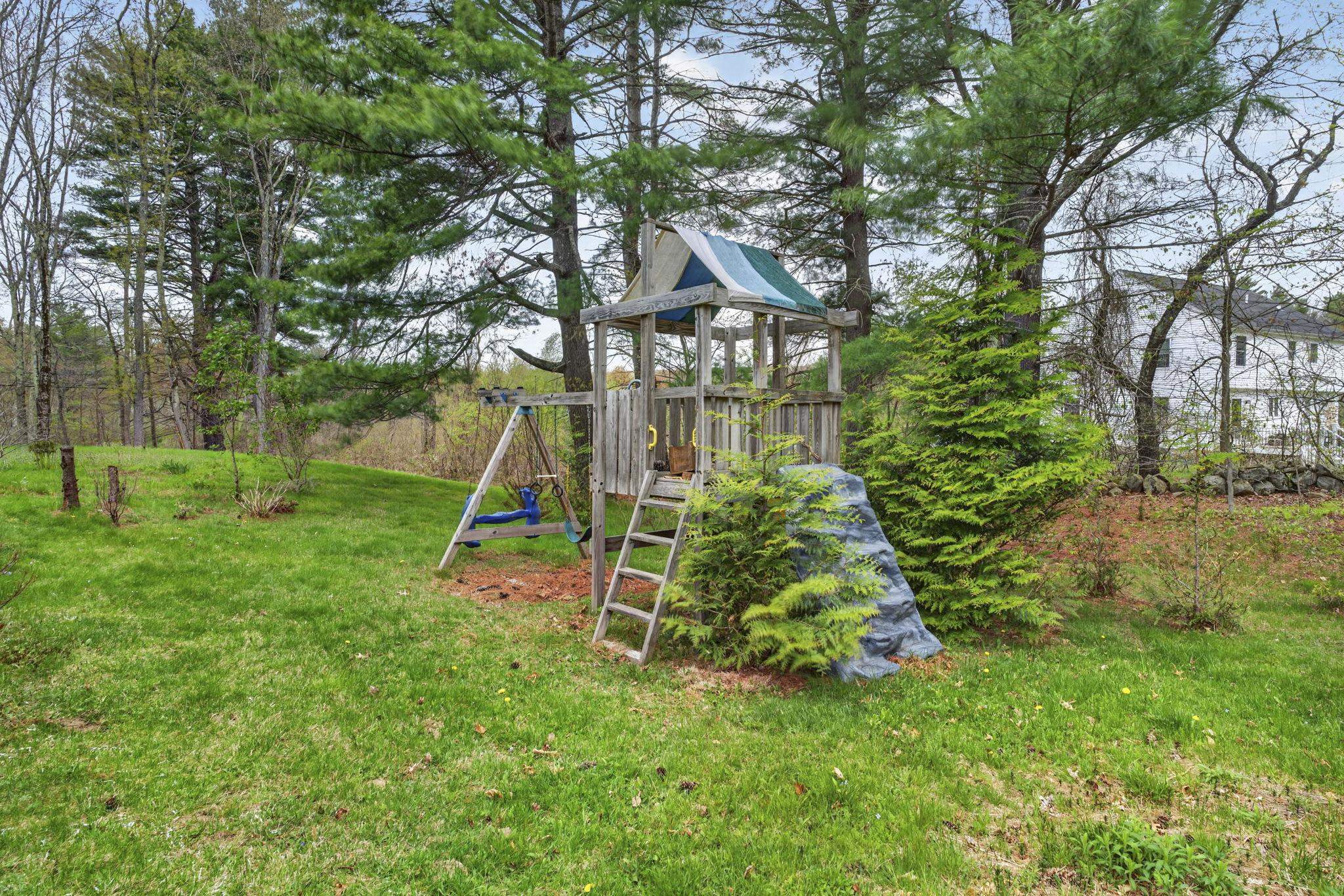 172 Warner Hill Road Derry, NH 03038 - Photo 35 of 39