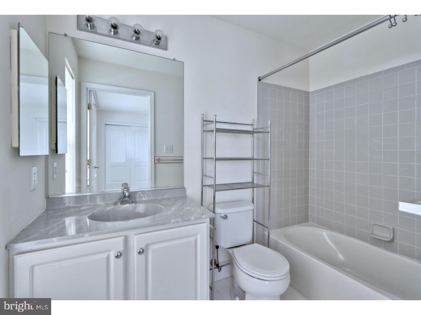 139 New Freedom Road Berlin, NJ 08009 - Photo 5 of 22 Bathroom