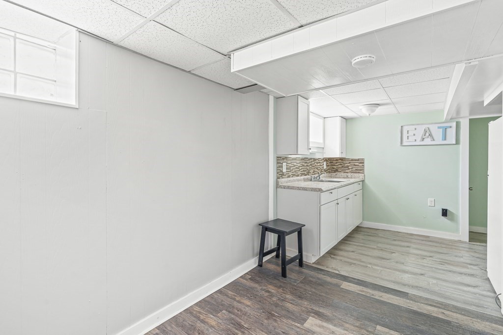 42 Starrett Road Lynn, MA 01905 - Photo 31 of 42 Gallery Image 31