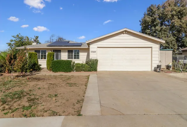 a view of outdoor space yard and garage