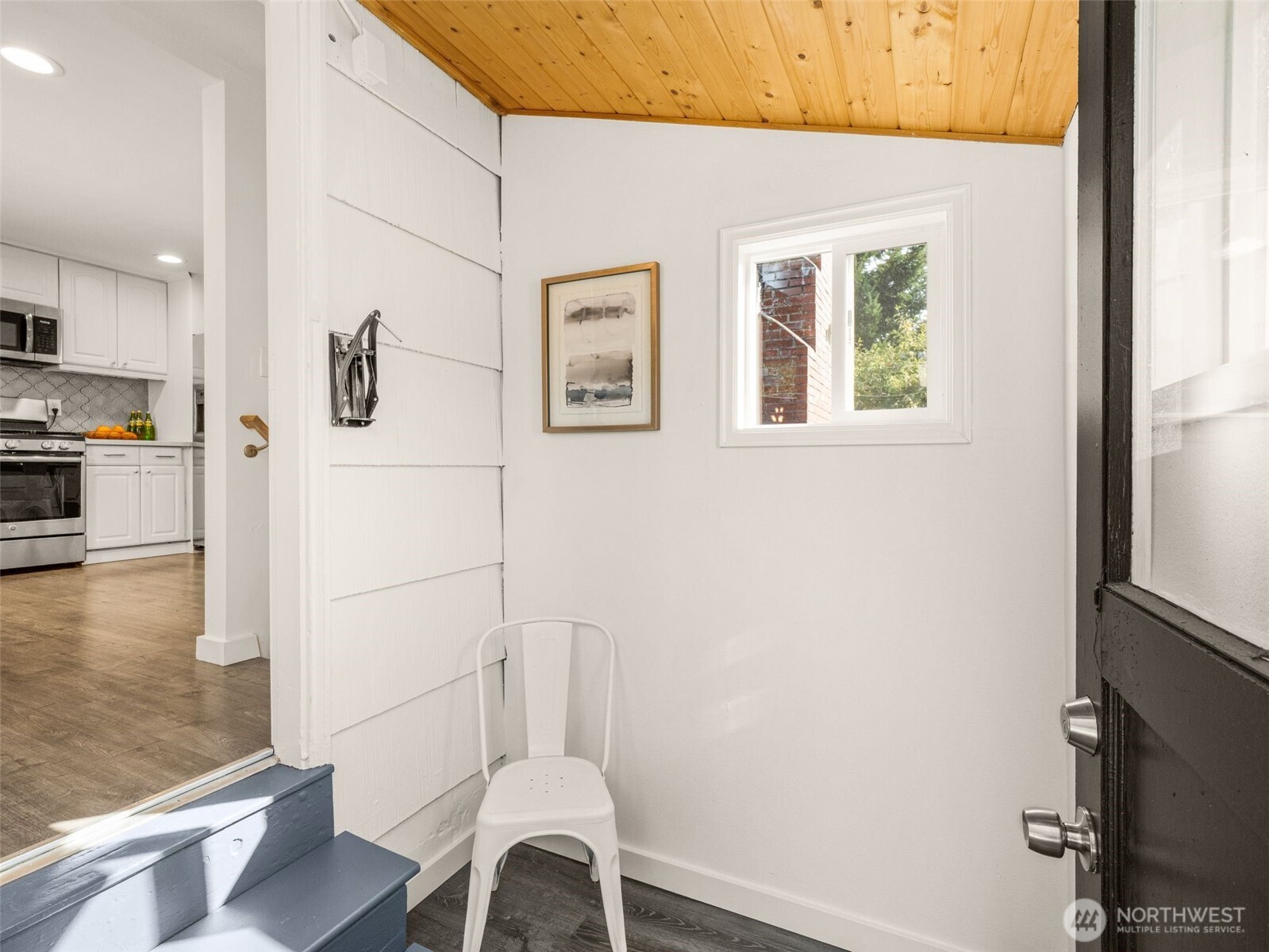 7927 27th Avenue Southwest Seattle, WA 98126 - Photo 14 of 35
