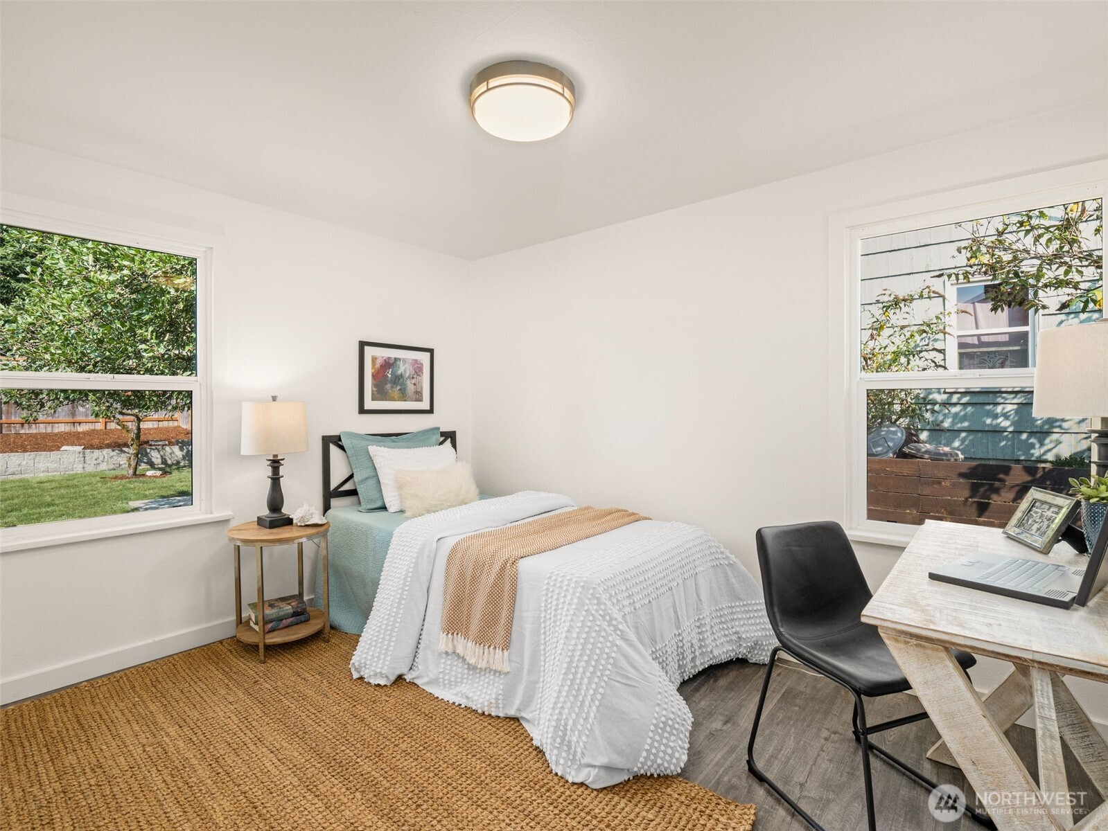 7927 27th Avenue Southwest Seattle, WA 98126 - Photo 15 of 35