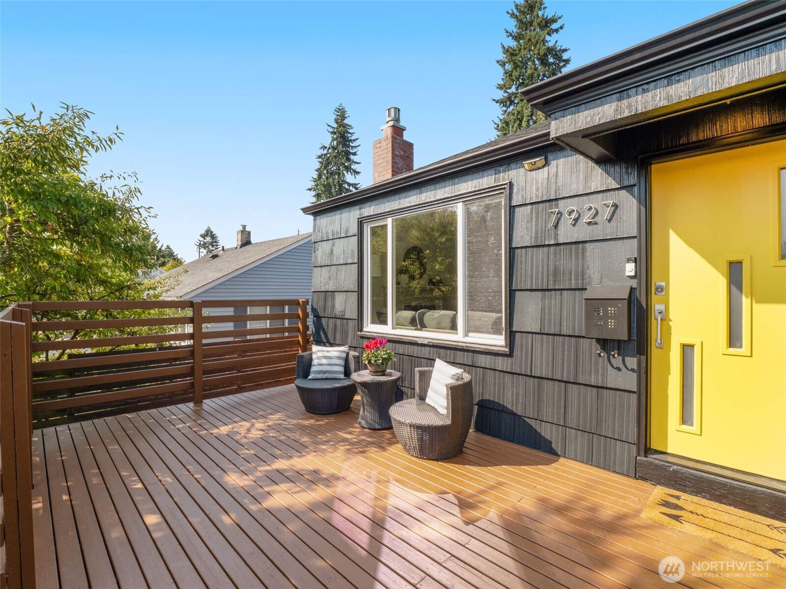 7927 27th Avenue Southwest Seattle, WA 98126 - Photo 5 of 35