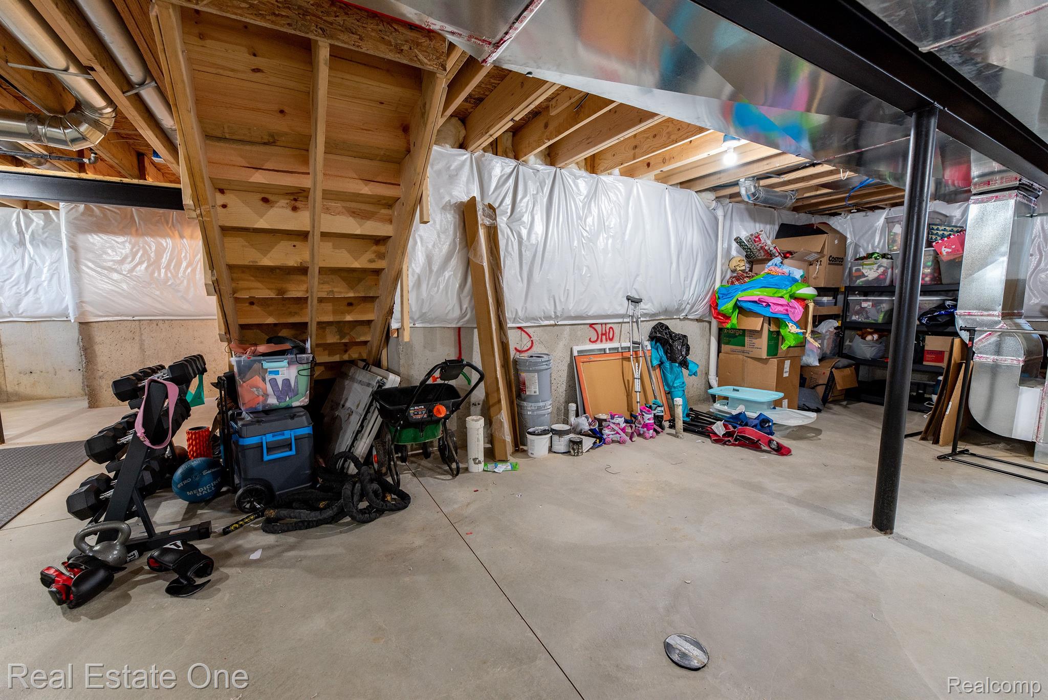 3645 Cone Avenue Rochester, MI 48309 - Photo 44 of 60 Gallery Image 44