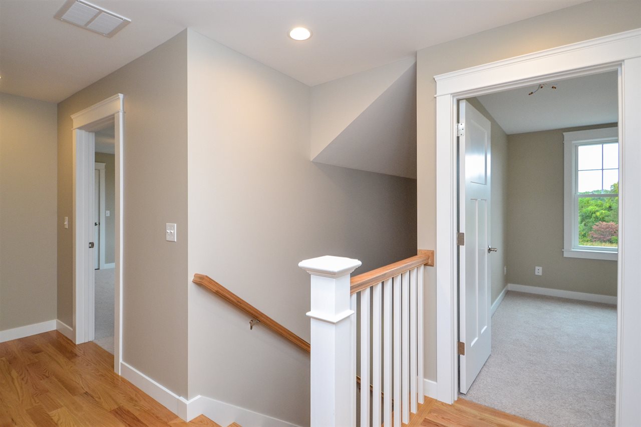 5 Breslin Farm Road, Unit 5 Stratham, NH 03885 - Photo 19 of 40