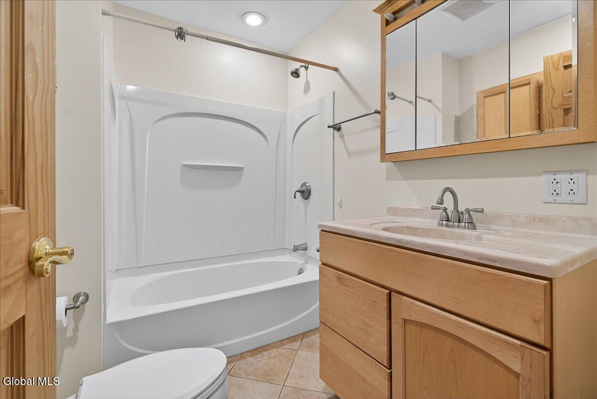 6 Catskill View Drive Kinderhook, NY 12106 - Photo 10 of 50 49-6 CATSKILL VIEW-12