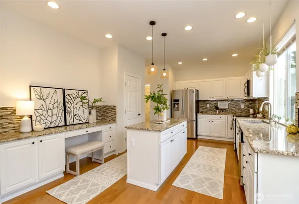 $1,029,950 | 15204 48th Avenue Southeast, Everett, WA 98208