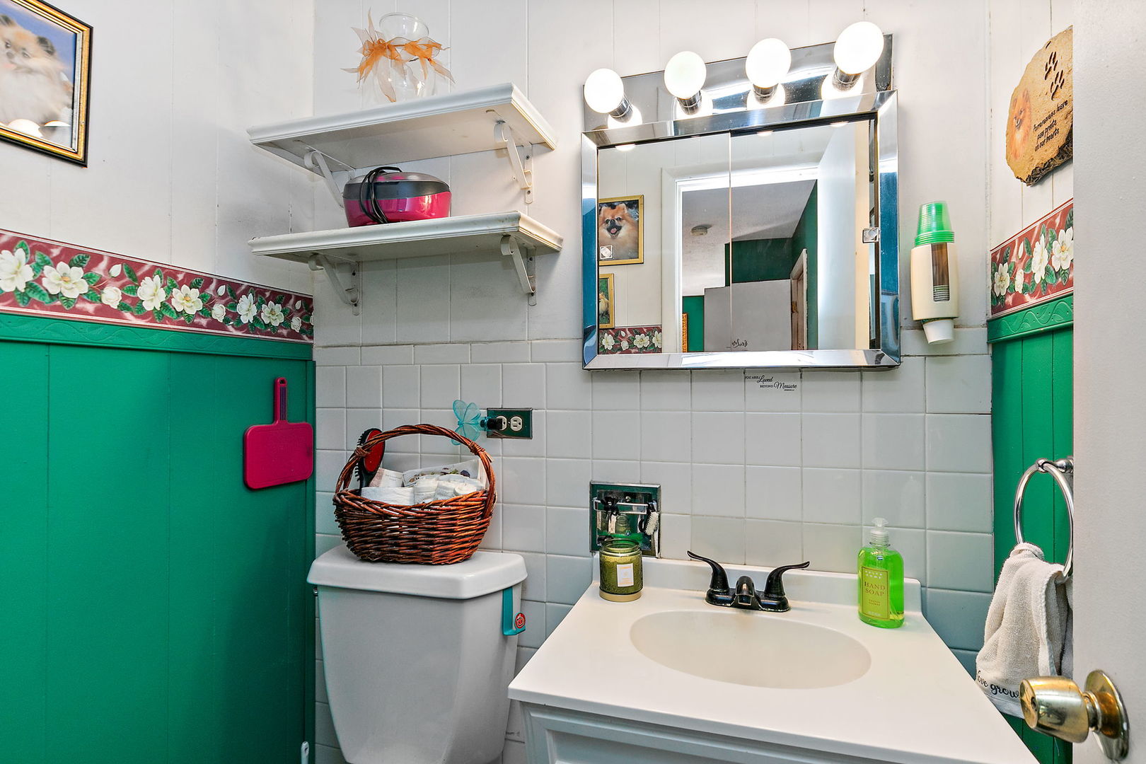 910 South Division Street Barrington, IL 60010 - Photo 12 of 44