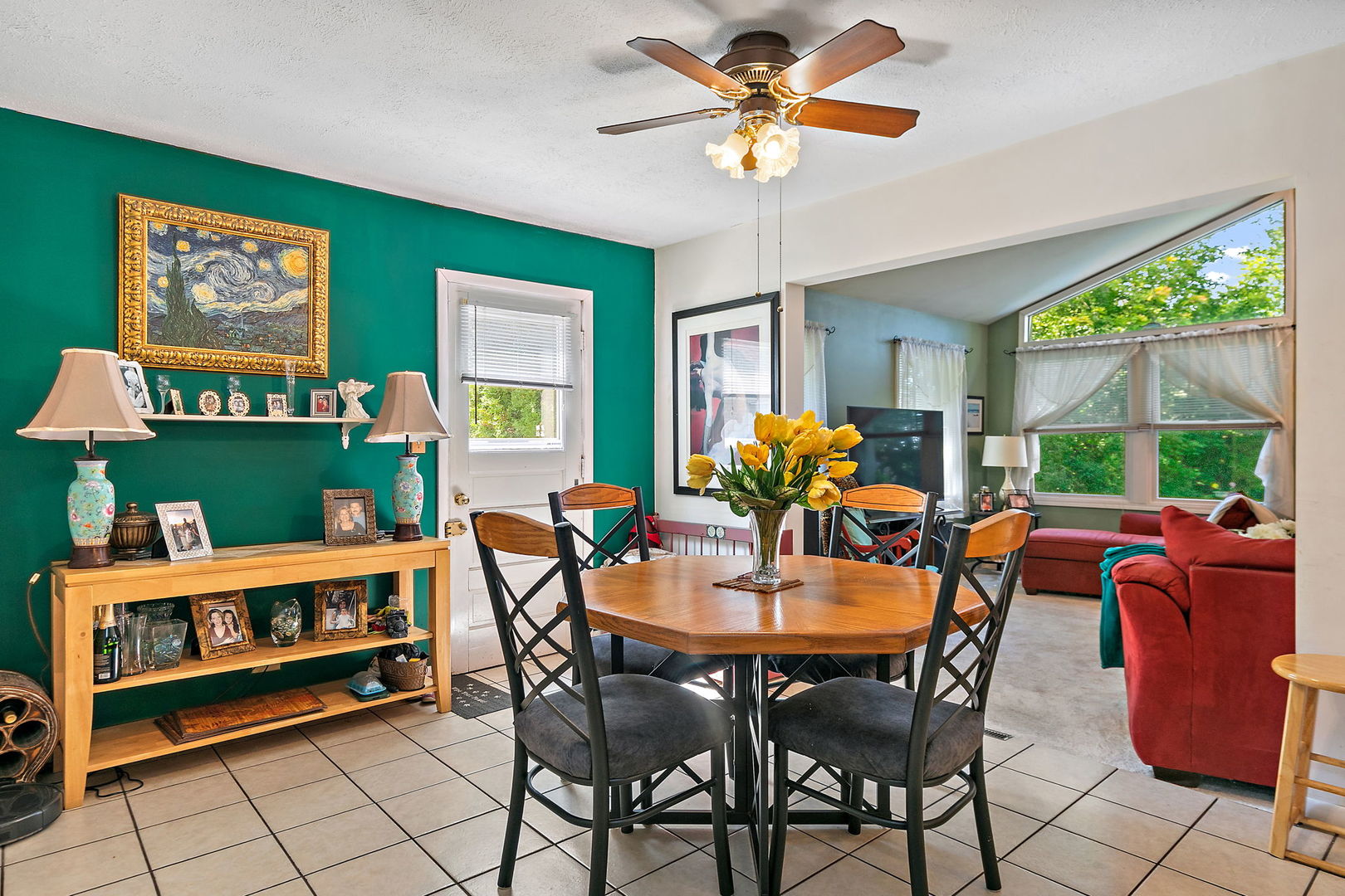 910 South Division Street Barrington, IL 60010 - Photo 14 of 44