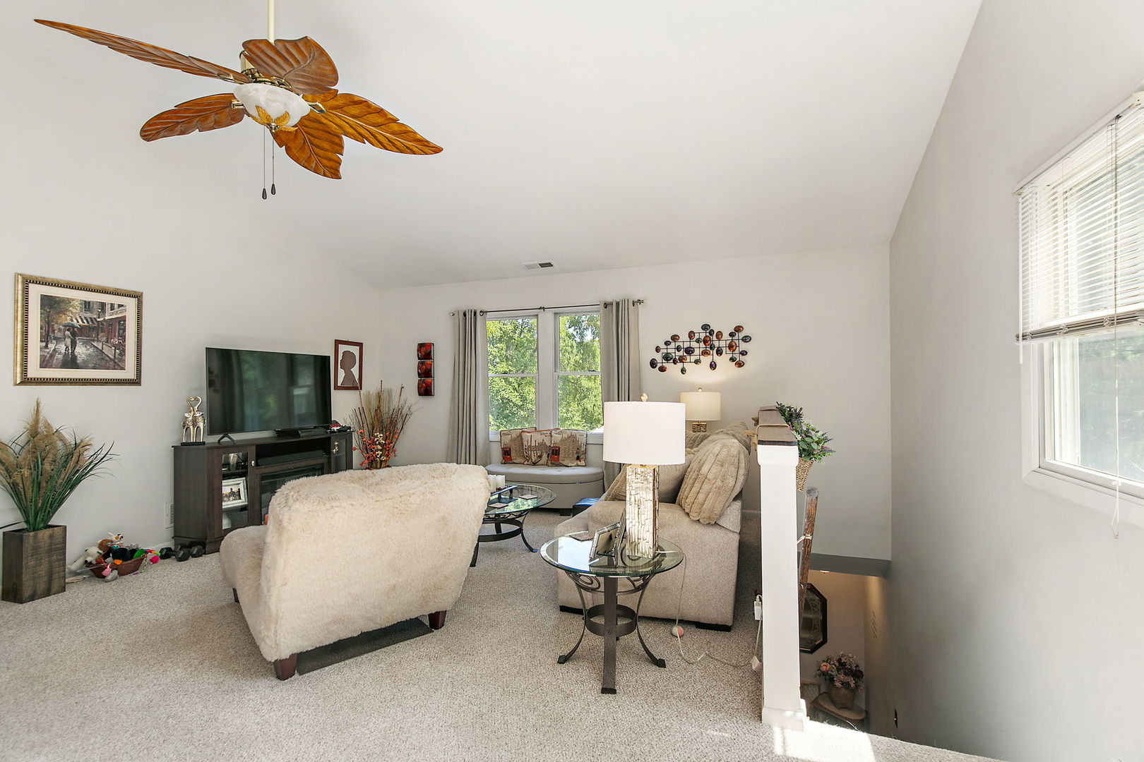 910 South Division Street Barrington, IL 60010 - Photo 29 of 44