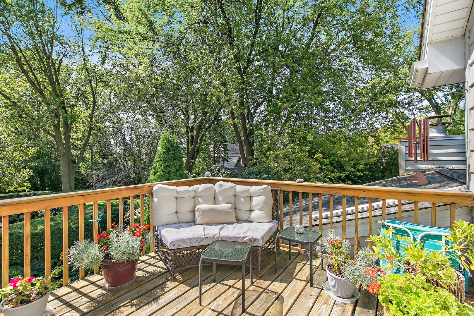 910 South Division Street Barrington, IL 60010 - Photo 30 of 44