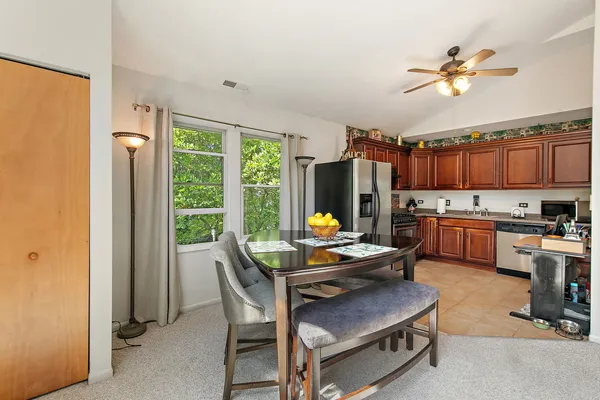 $699,000 | 910 South Division Street, Barrington, IL 60010