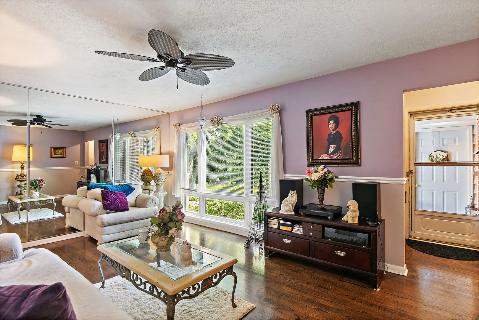 910 South Division Street Barrington, IL 60010 - Photo 9 of 44