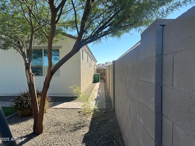 $2,100 | 18078 West Amber Ridge Way, Goodyear, AZ 85338