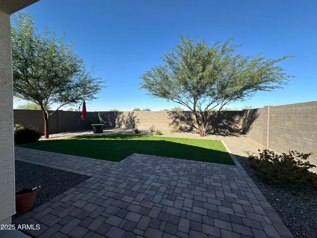 $2,100 | 18078 West Amber Ridge Way, Goodyear, AZ 85338