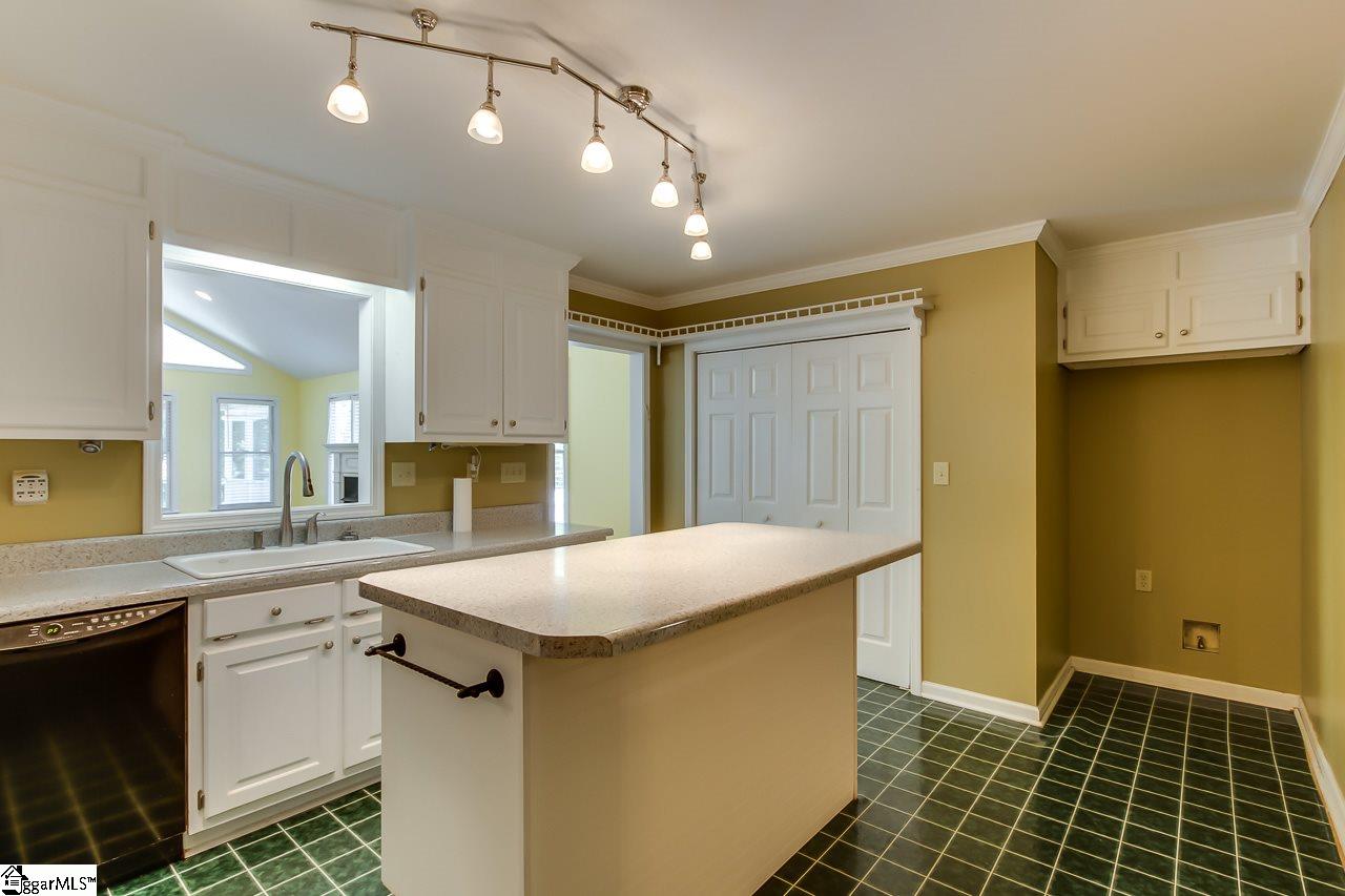 155 Holcombe Road Simpsonville, SC 29680 - Photo 16 of 35 Gallery Image 16