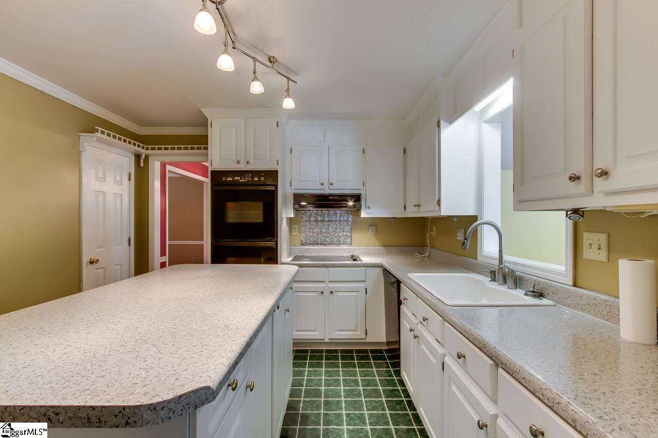 155 Holcombe Road Simpsonville, SC 29680 - Photo 18 of 35 Gallery Image 18