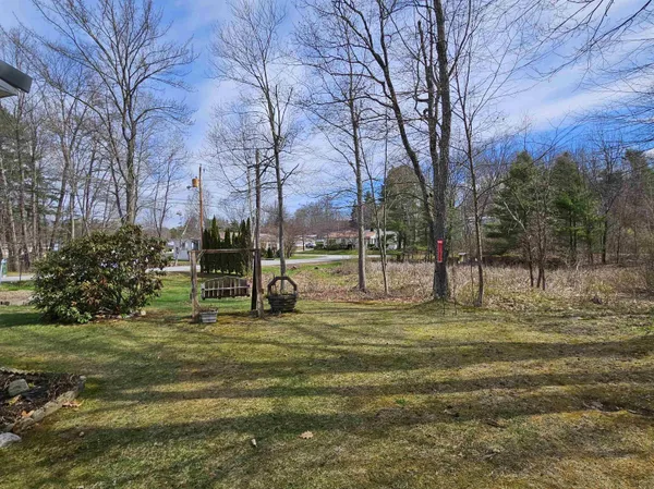 $198,600 | 127 Morways Park, Charlestown, NH 03603