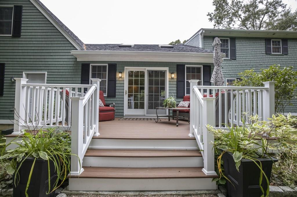 67 Chipaway Road Freetown, MA 02717 - Photo 13 of 32 a front view of a house with a garden