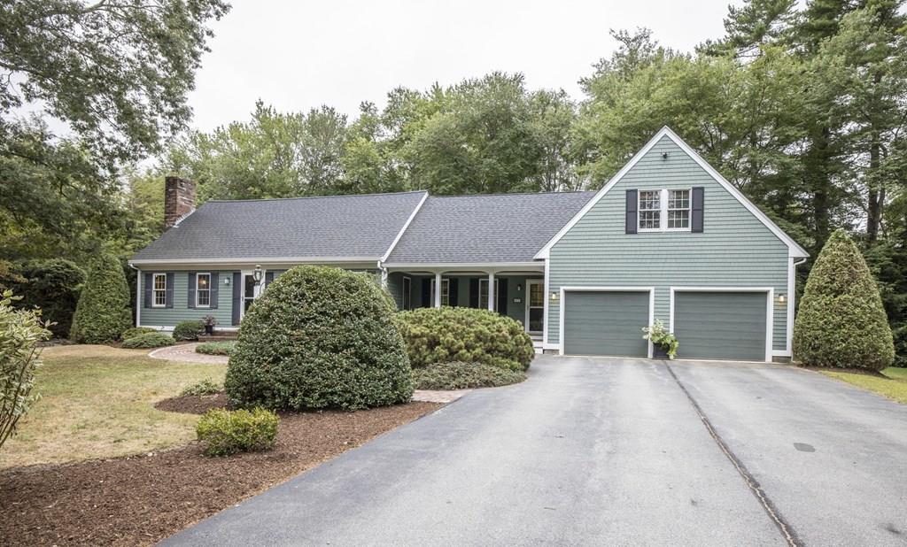 67 Chipaway Road Freetown, MA 02717 - Photo 2 of 32 front view of a house with a yard