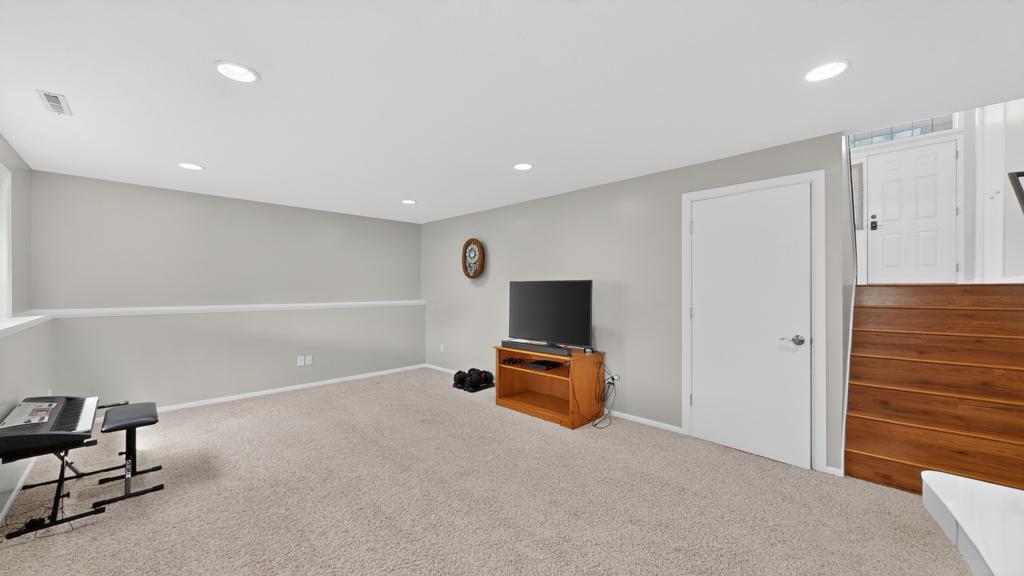 4820 Savannah Drive Northwest Rochester, MN 55901 - Photo 27 of 43