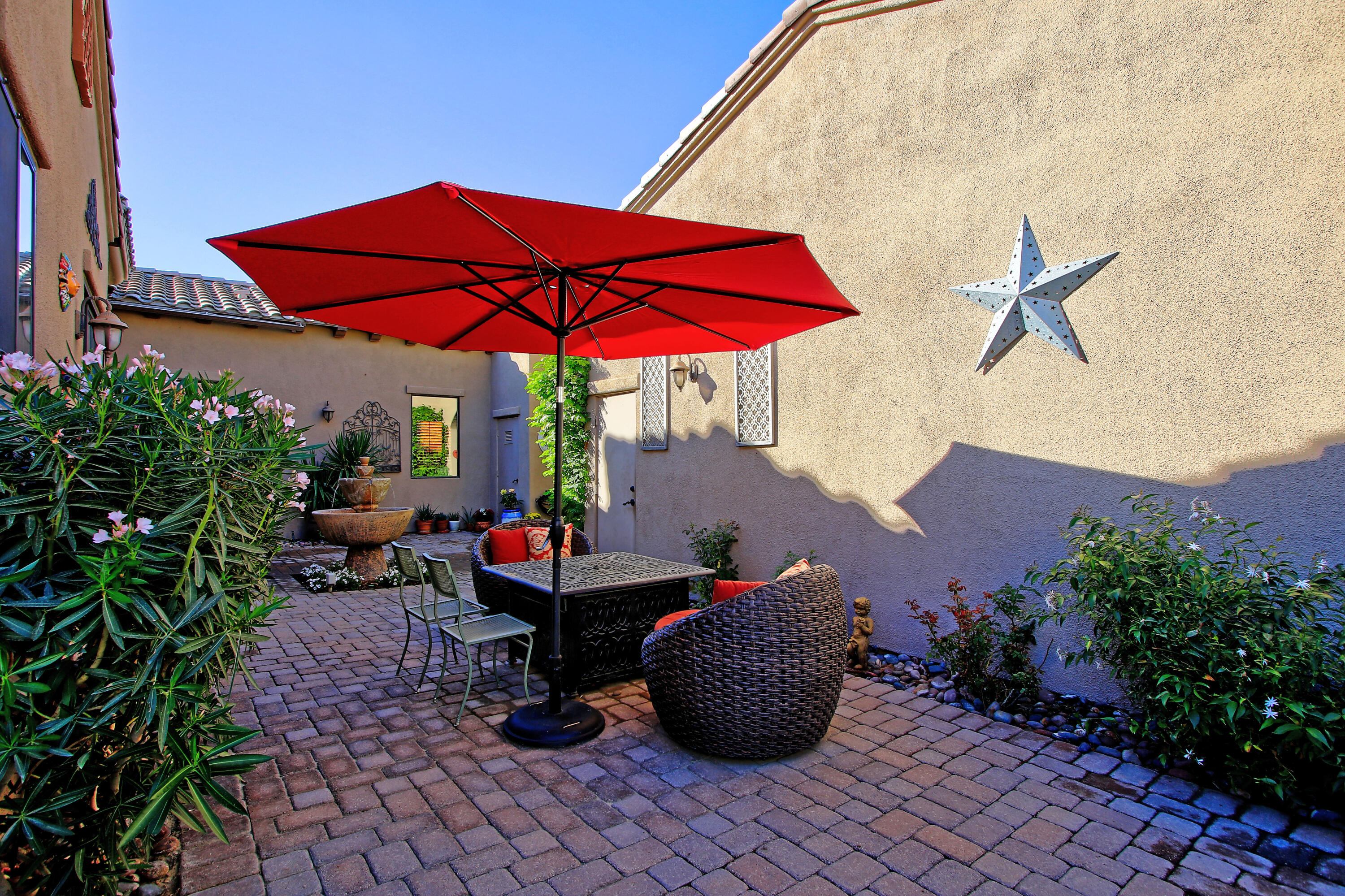 57576 Santa Rosa Trail La Quinta, CA 92253 - Photo 51 of 54 a view of a backyard with sitting area