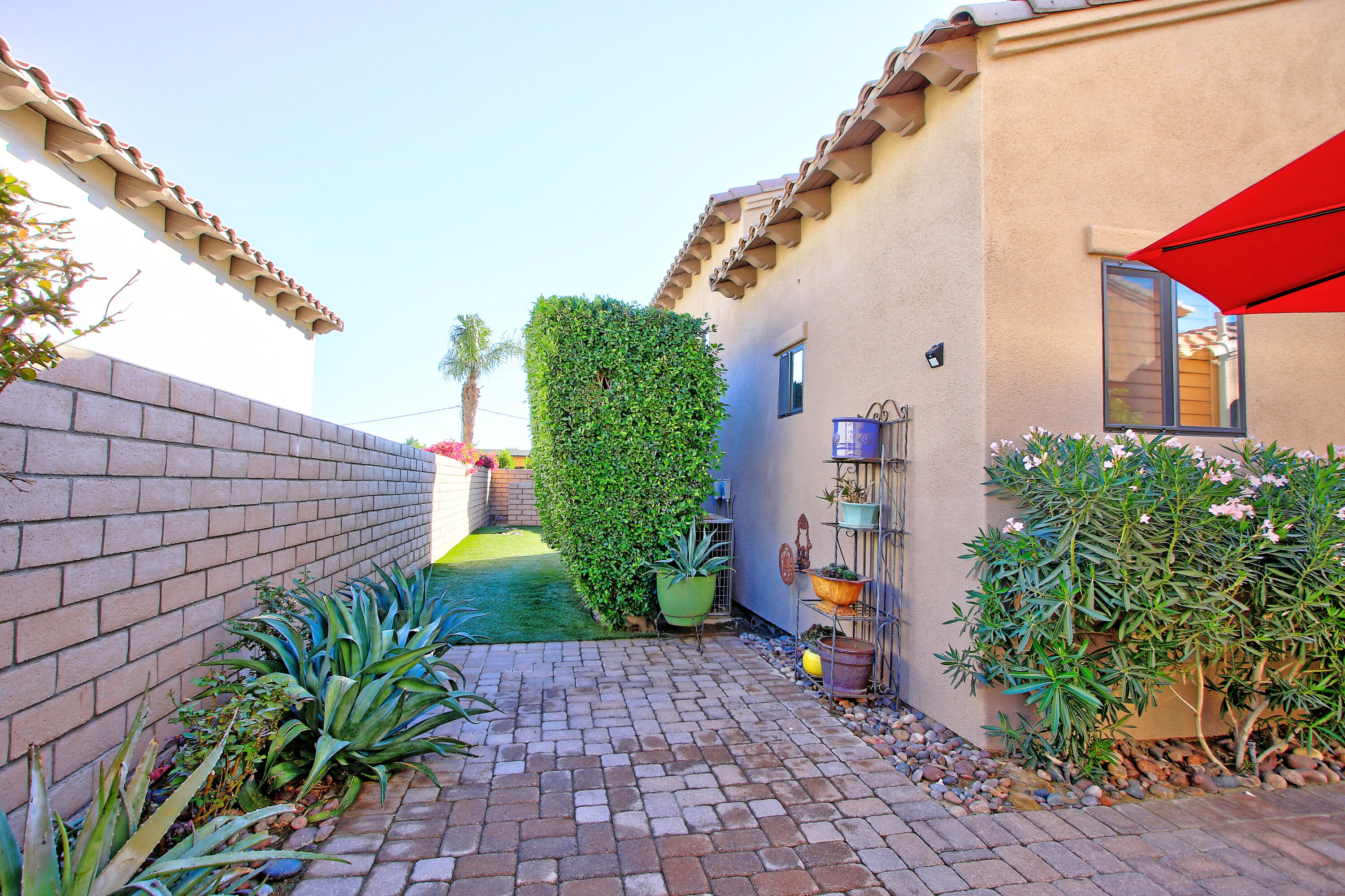 57576 Santa Rosa Trail La Quinta, CA 92253 - Photo 53 of 54 a backyard view of a house