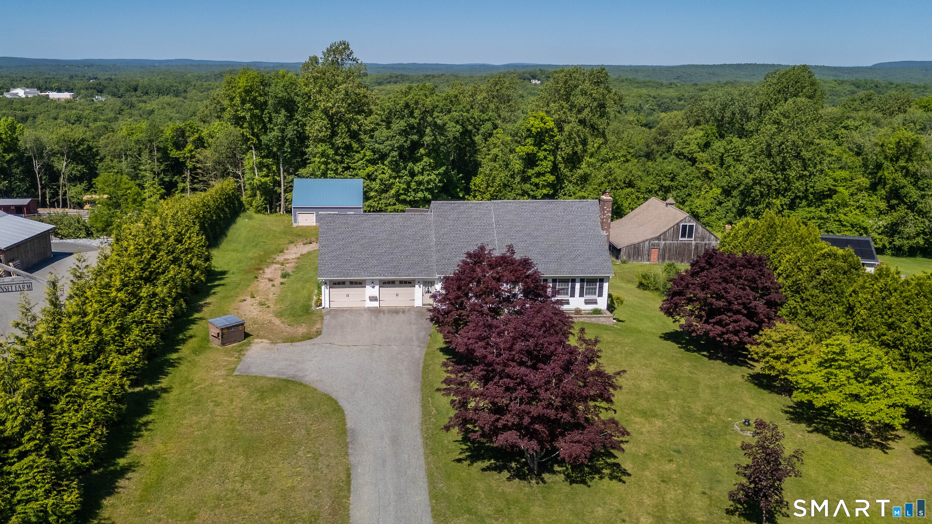 317 Waterhole Road East Hampton, CT 06424 - Photo 2 of 38