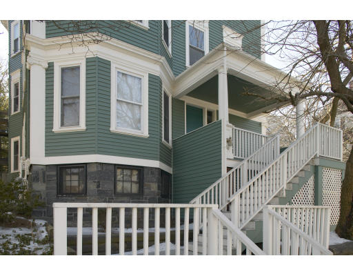 36 Upland Road, Unit 2 Cambridge, MA 02140 - Photo 1 of 3 Gallery Image 1