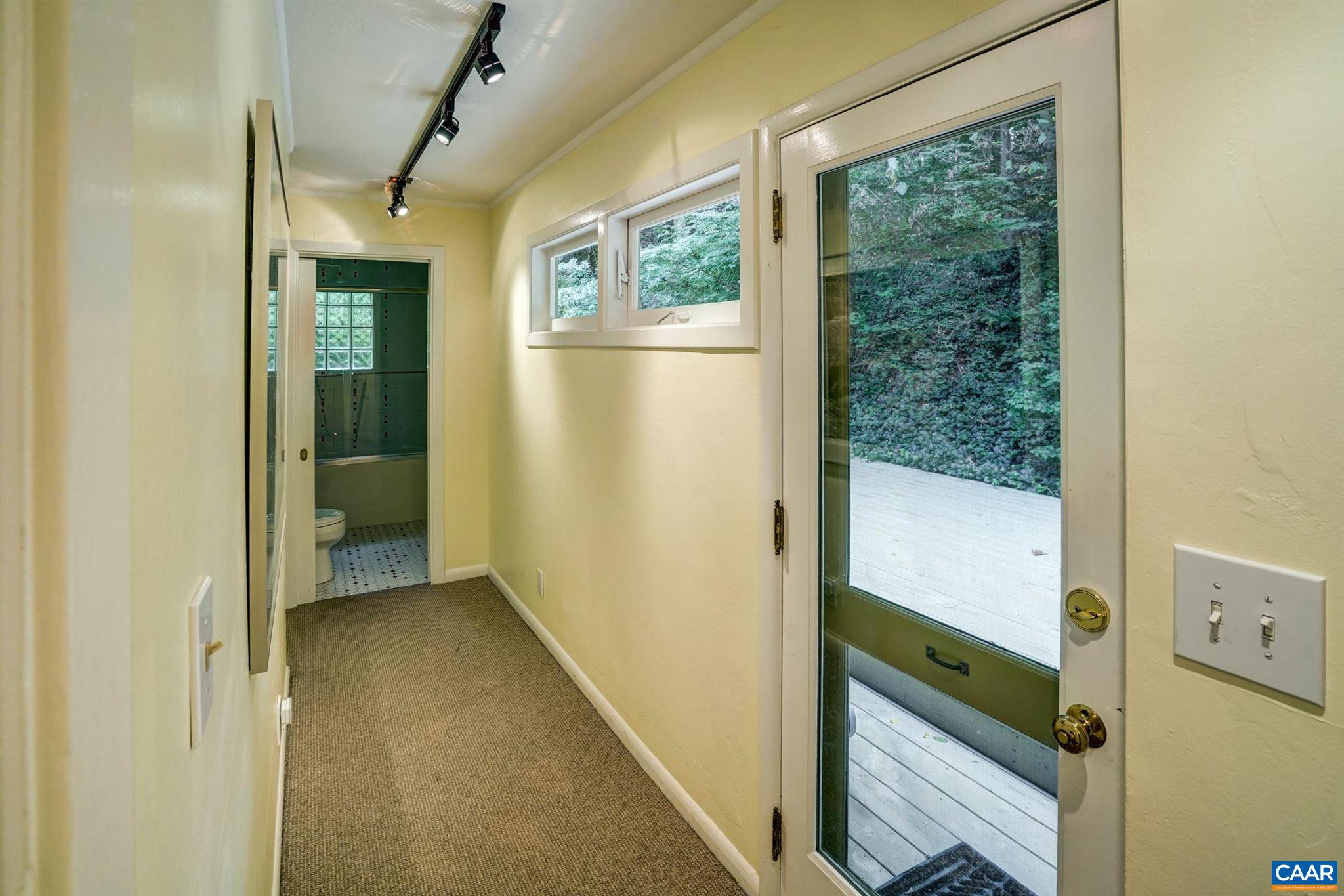 2006 Meadowbrook Road Charlottesville, VA 22903 - Photo 20 of 43 a view of hallway with window