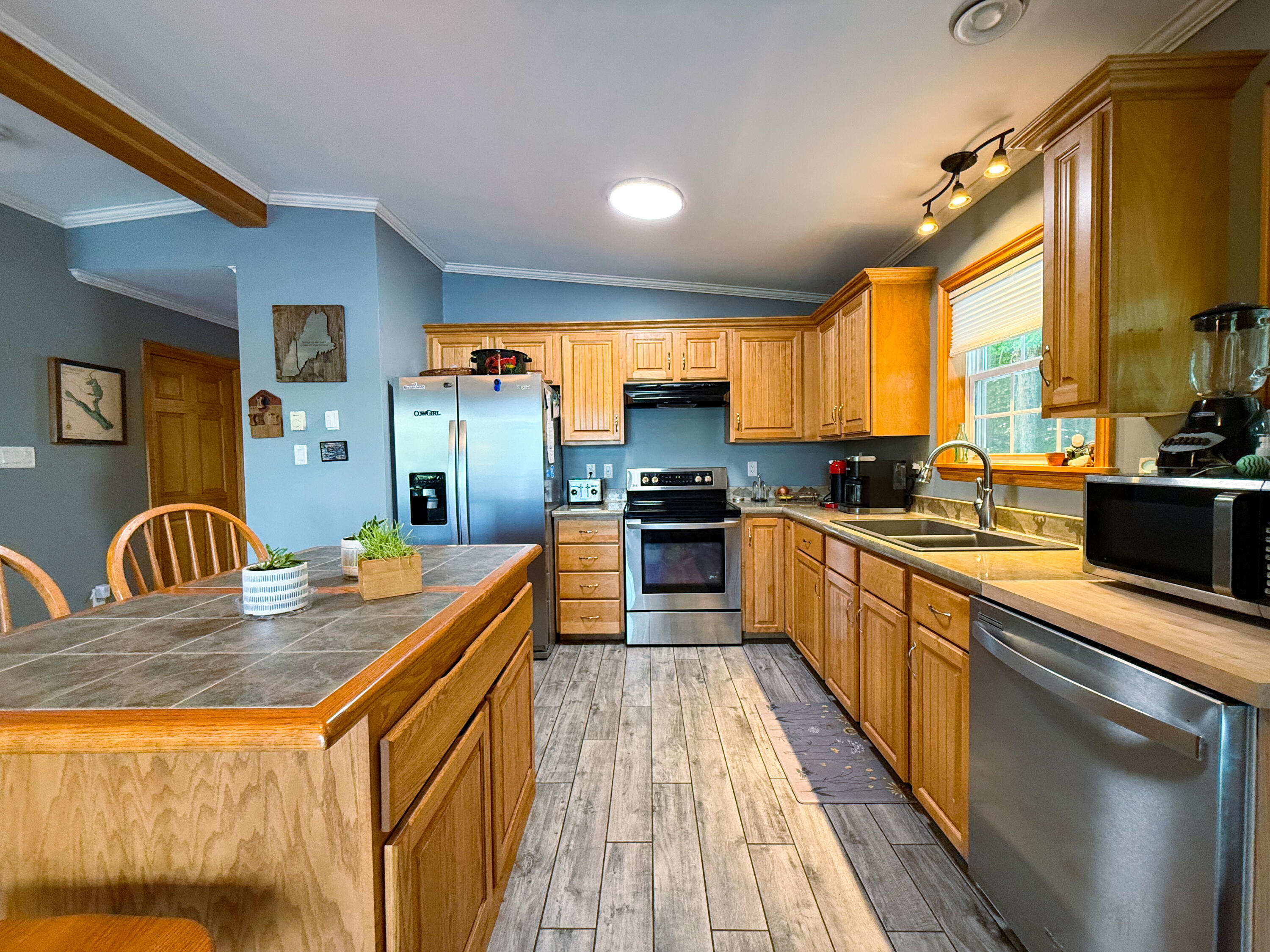 668 W Road Portage Lake, ME 04768 - Photo 10 of 52 IMG_0304